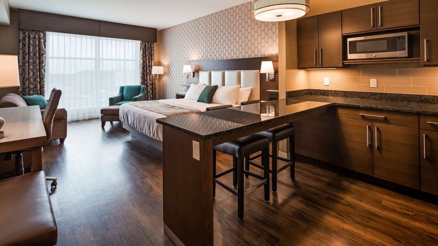 Best Western Plus St. John'S Airport Hotel And Suites Eksteriør bilde
